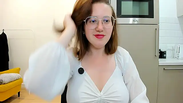 Snapshot of Charmy_Gracy chatting on 06-15-26, 08:38 Charmy Gracy online show from 06-15-26, 08:38