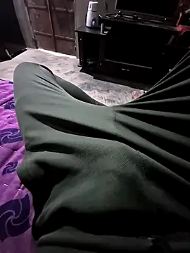 breejs online show from 12-24-24, 05:05