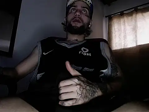 Snapshot of Christian_Stiven1 chatting on 12-31-24, 06:24 Christian Stiven1 online show from 12-31-24, 06:24