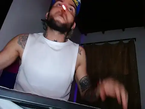 Snapshot of Christian_Stiven1 chatting on 01-25-25, 12:38 Christian Stiven1 online show from 01-25-25, 12:38