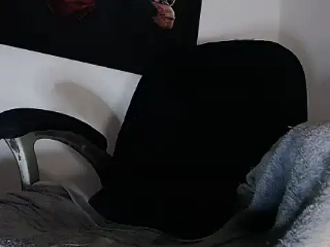 Snapshot of Christian_Stiven1 chatting on 03-18-25, 11:42 Christian Stiven1 online show from 03-18-25, 11:42