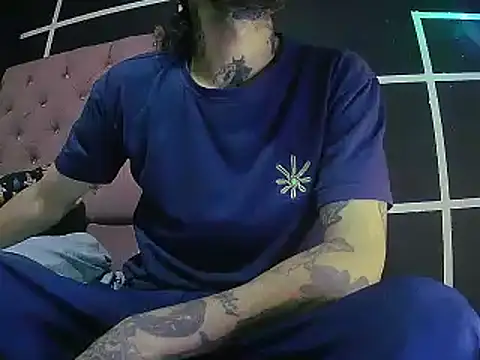 Snapshot of Christian_Stiven1 chatting on 10-05-25, 04:22 Christian Stiven1 online show from 10-05-25, 04:22