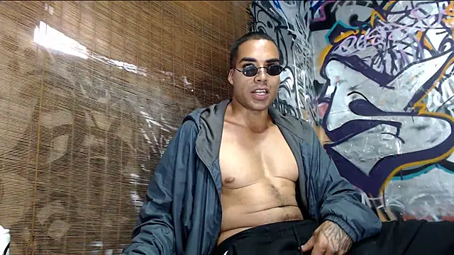 Justin Frank online show from 03-10-25, 07:40