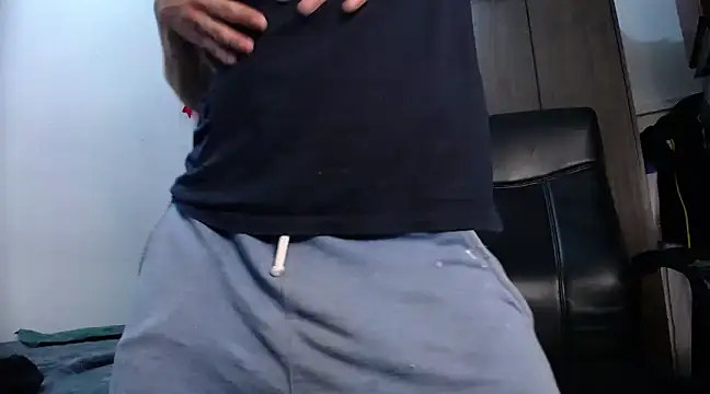 Snapshot of ricksamm chatting on 01-31-25, 01:01 ricksamm online show from 01-31-25, 01:01