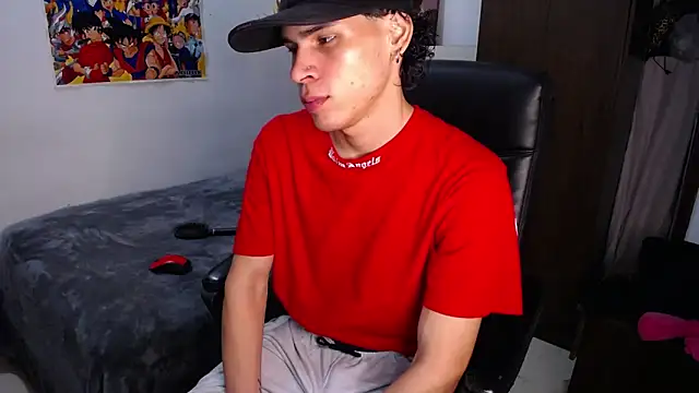 Snapshot of ricksamm chatting on 02-11-25, 02:13 ricksamm online show from 02-11-25, 02:13