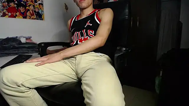 Snapshot of ricksamm chatting on 02-19-25, 01:29 ricksamm online show from 02-19-25, 01:29