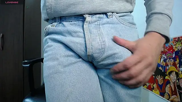 Snapshot of ricksamm chatting on 11-02-25, 12:13 ricksamm online show from 11-02-25, 12:13