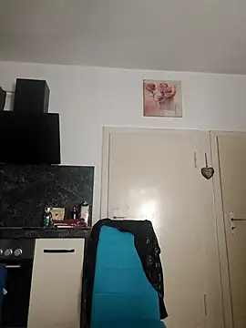 GeileEstelle online show from 10-28-25, 06:06