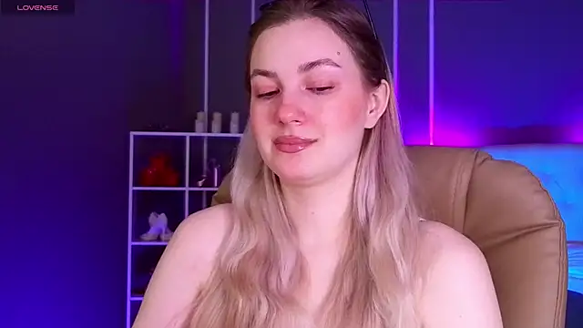 elinanortas online show from 09-24-25, 01:09