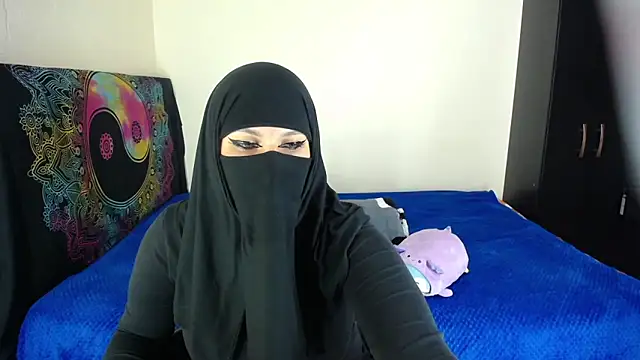 evelyn  salah online show from 04-27-26, 11:25