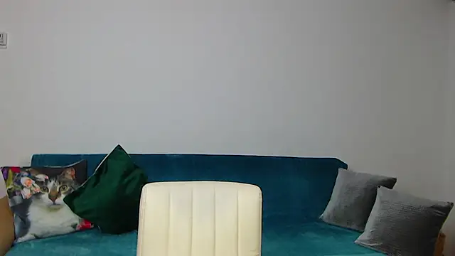 SaraDaisy online show from 02-26-25, 09:05