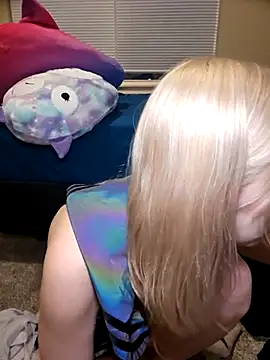 Snapshot of AmethystFoxx chatting on 11-25-25, 10:43 AmethystFoxx online show from 11-25-25, 10:43