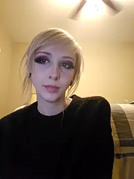 Snapshot of AmethystFoxx chatting on 12-01-25, 11:21 AmethystFoxx online show from 12-01-25, 11:21