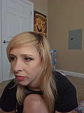 Snapshot of AmethystFoxx chatting on 05-20-26, 06:36 AmethystFoxx online show from 05-20-26, 06:36