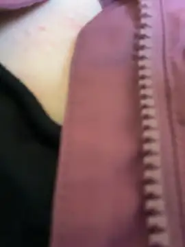 Snapshot of Mini_And_The_Bear chatting on 02-10-26, 06:12 Mini And The Bear online show from 02-10-26, 06:12