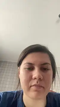 Snapshot of NinaVI chatting on 11-08-25, 05:18 NinaVI online show from 11-08-25, 05:18