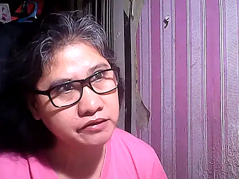 sweetsosie18 online show from 11-04-25, 08:13