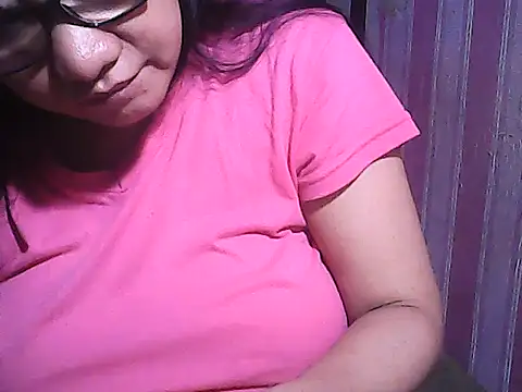 sweetsosie18 online show from 11-04-25, 08:41