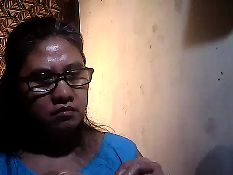 sweetsosie18 online show from 12-22-25, 06:38