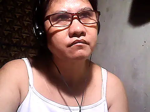 sweetsosie18 online show from 02-11-26, 05:34