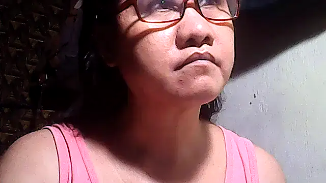 sweetsosie18 online show from 04-23-26, 12:29