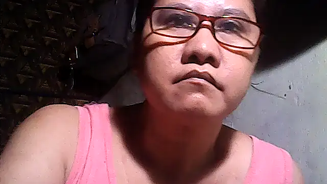 sweetsosie18 online show from 04-24-26, 12:40