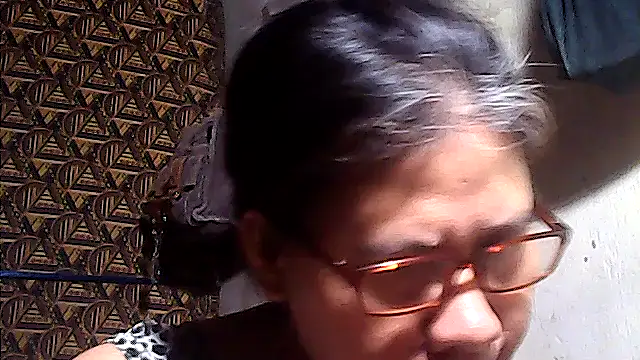 sweetsosie18 online show from 04-27-26, 04:05