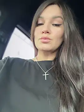 Niki li online show from 04-21-26, 03:24