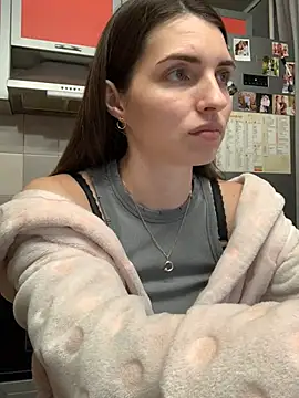 SeducingYoghourt online show from 01-13-25, 04:08