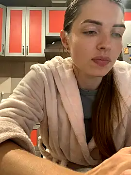 SeducingYoghourt online show from 10-23-25, 04:06