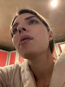 SeducingYoghourt online show from 02-19-26, 04:58