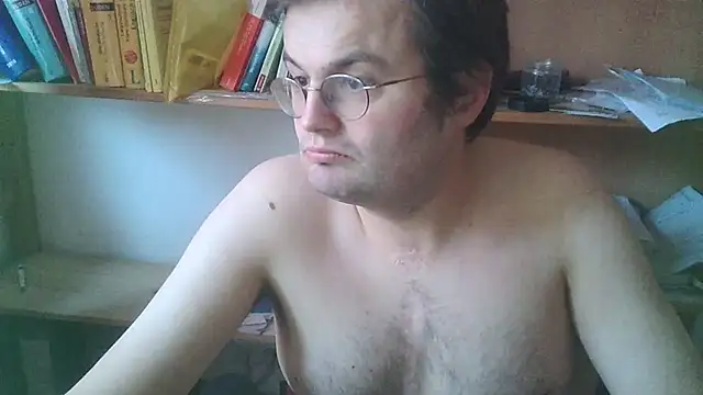 Snapshot of makau1 chatting on 11-29-25, 02:53 makau1 online show from 11-29-25, 02:53