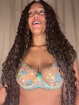 Kaiisa  online show from 10-27-25, 12:04