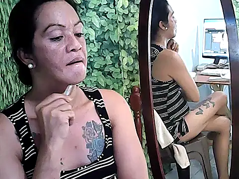 yummy 21xxx online show from 10-05-25, 04:22