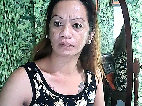 yummy 21xxx online show from 11-09-25, 01:26