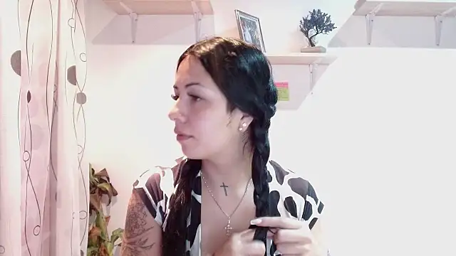 MadisonCambel online show from 12-11-24, 11:00