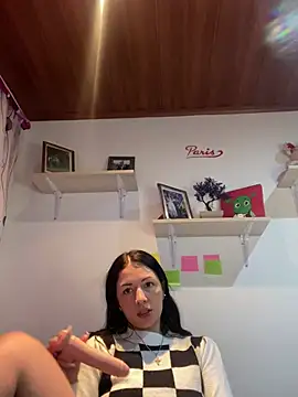 MadisonCambel online show from 01-15-25, 04:11