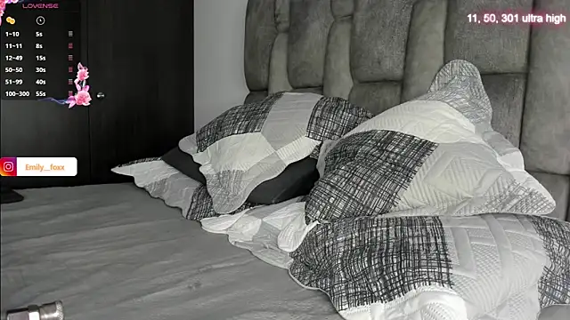 emily fox1 online show from 02-11-26, 10:42