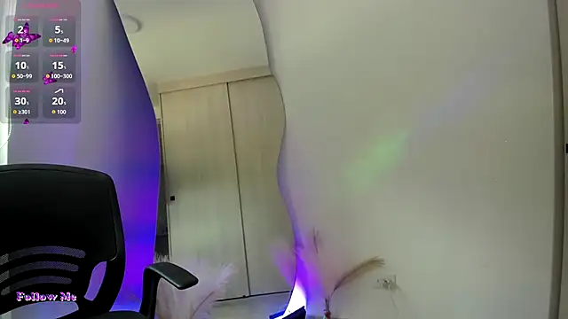 SussiVega online show from 09-14-25, 05:23