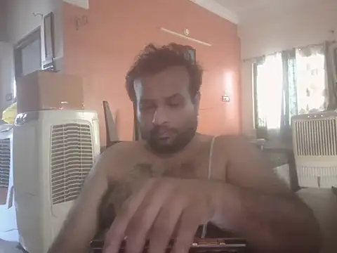 sura11311 online show from 06-12-26, 04:55