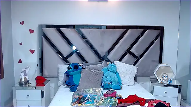 lady Ary xx online show from 02-04-25, 09:10