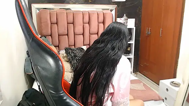 lady Ary xx online show from 02-22-25, 09:59