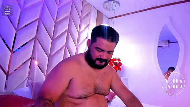 MichaelBear  online show from 10-03-25, 01:19