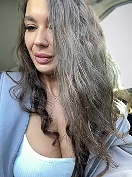 Emma Catt online show from 04-22-26, 04:48