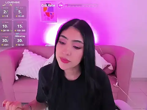 Snapshot of tatiana_prada chatting on 11-28-25, 05:32 tatiana prada online show from 11-28-25, 05:32