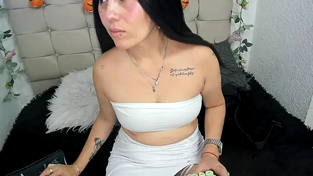 Tania mature online show from 10-28-25, 05:26