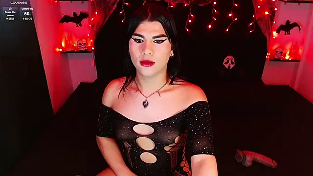 Snapshot of My_vampire_Mia chatting on 03-15-25, 03:18 My vampire Mia online show from 03-15-25, 03:18