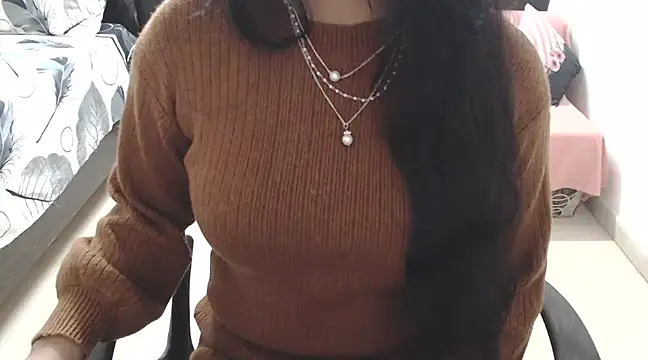 Snapshot of Princess_Sara chatting on 12-08-24, 06:11 Princess Sara online show from 12-08-24, 06:11