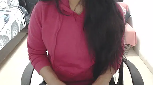 Snapshot of Princess_Sara chatting on 12-18-24, 05:59 Princess Sara online show from 12-18-24, 05:59