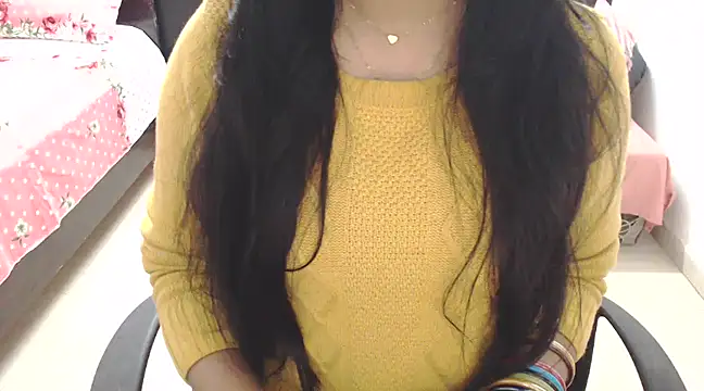 Snapshot of Princess_Sara chatting on 01-18-25, 06:13 Princess Sara online show from 01-18-25, 06:13